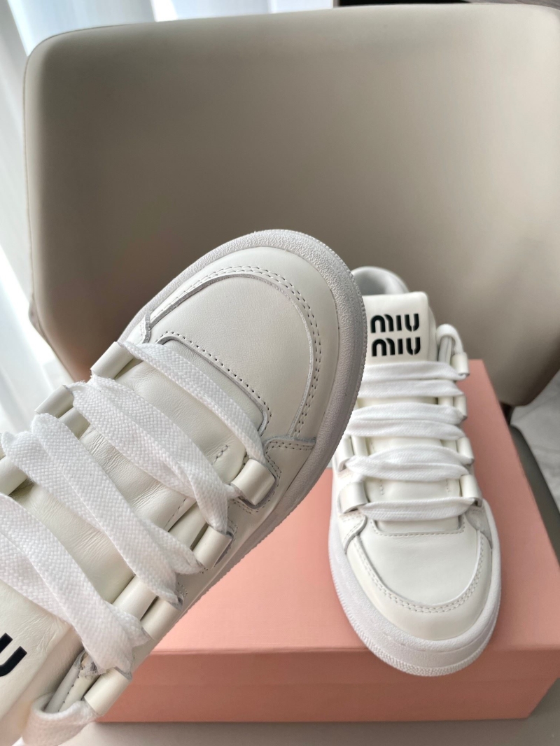 Miu Miu Casual Shoes